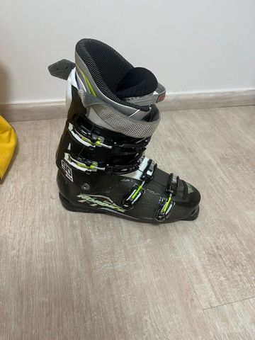 נעלי סקי
