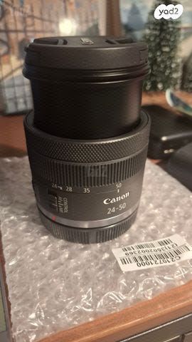 עדשה Canon