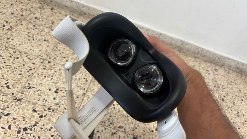 משקפי VR Oculus quest 2