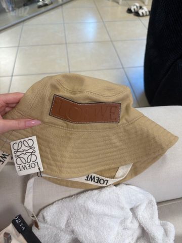 כובע Loewe