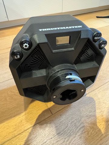 בסיס הגה T598 Thrustmaster