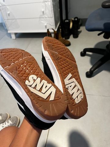 נעלי סניקרס vans