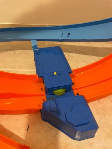 מסלול hot wheels