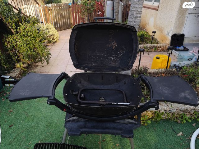 מנגל  weber
