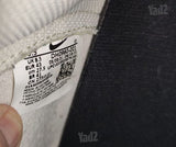 נעלי סניקרס Nike