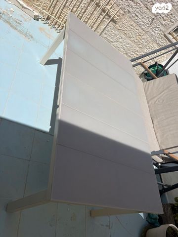 שולחן לגינה