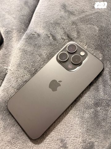 במצב מצוין iPhone 15 pro