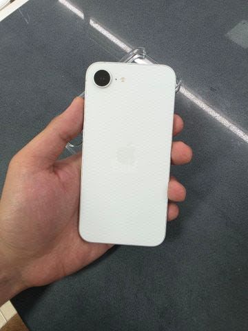 iPhone 17e 256GB חדש