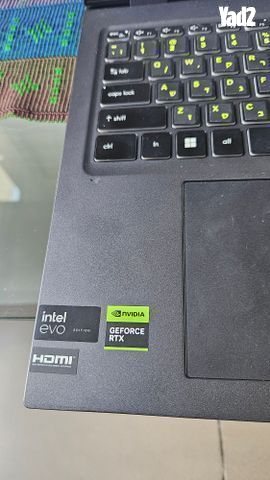 MSI Prestige 16 AI Studio