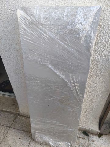 שולחן