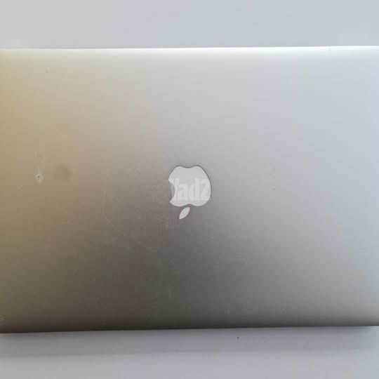 15.4-inch MacBook Pro למכירה