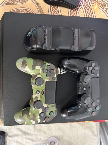 PlayStation 4 Pro 1TB