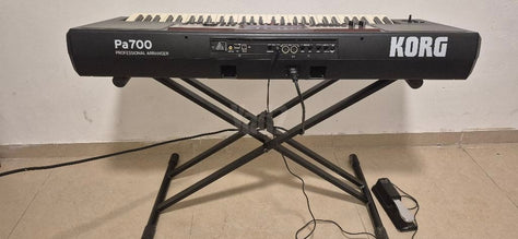 אורגן קורג Pa 700