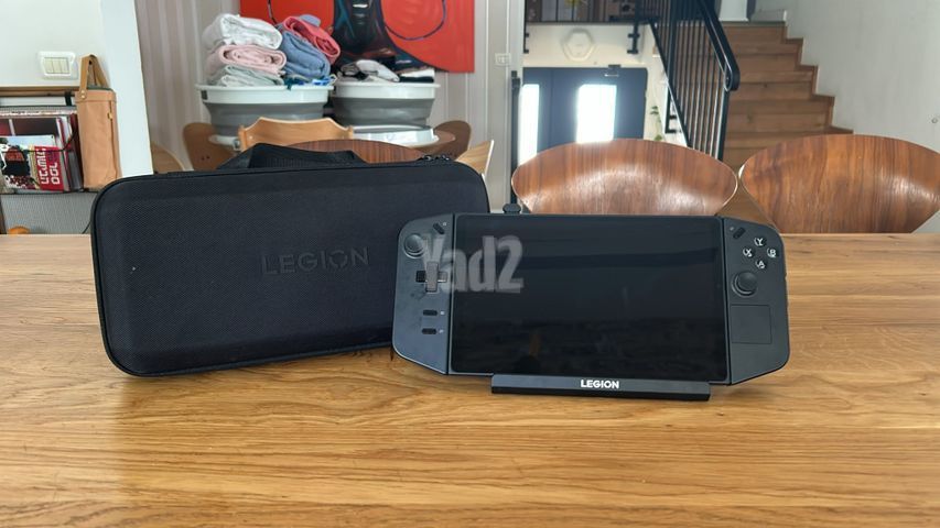 קונסולה ניידת Lenovo Legion Go
