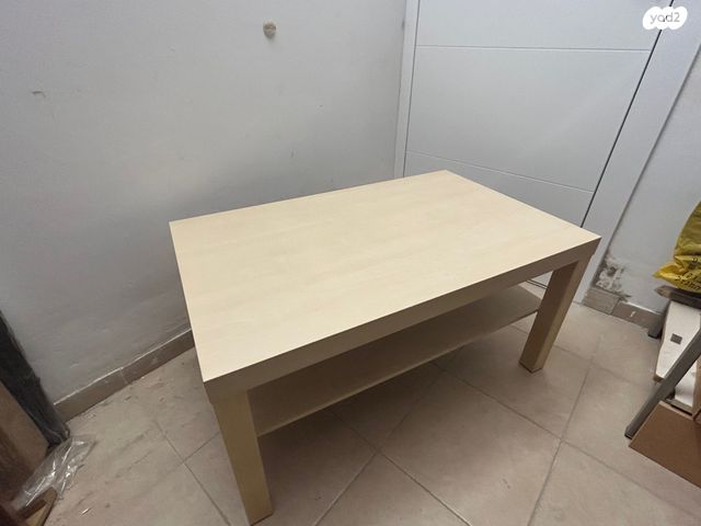 שולחנות לסלון לחדר שינה
