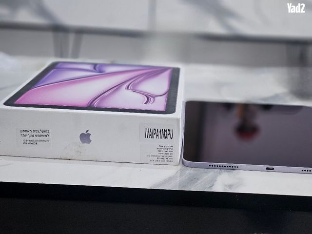 Apple iPad Air 11