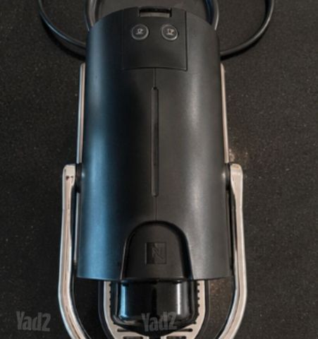 מכונת נספרסו Pixie C60