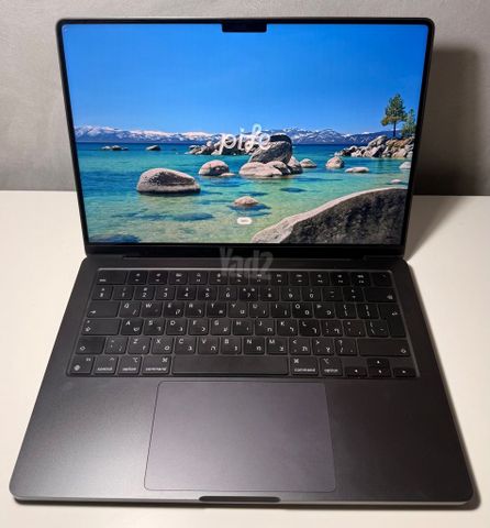 MacBook Pro 14" M4 Max