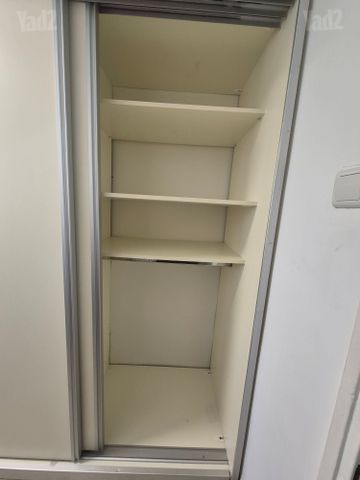 ארון בגדים