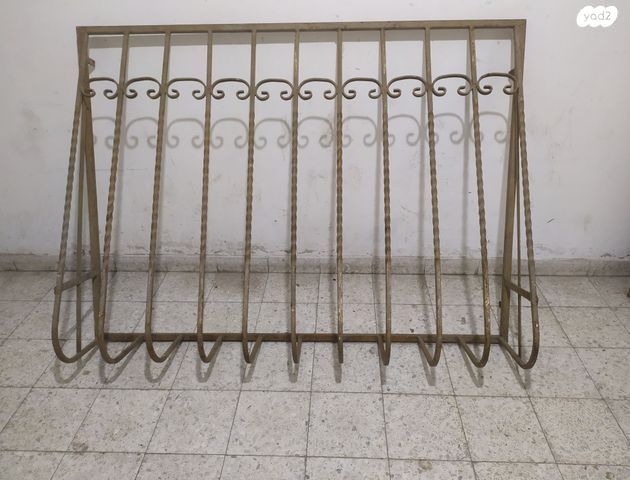 סורג בטן חזק ומאסיבי