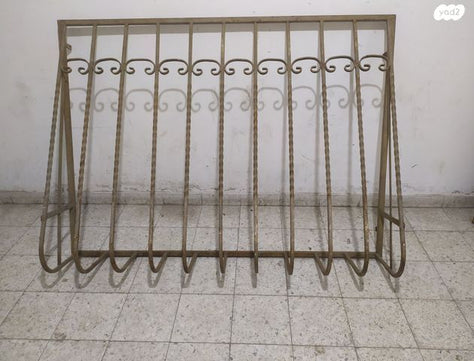 סורג בטן חזק ומאסיבי