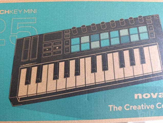 מקלדת שליטה novation
