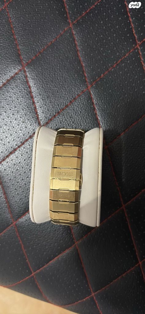 Emboss Phantom Gold Dial שעון