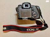 מצלמת DSLR Canon EOS 7D