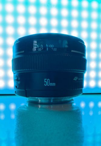Canon EOS 6D Mark II + 3 עדשות