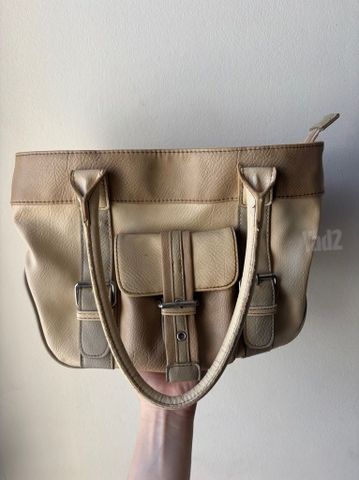 תיק בז׳ וינטג׳