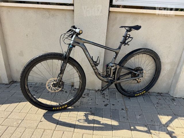 Giant Anthem Advanced Pro 29