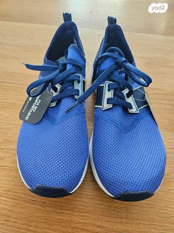 נעלי New Balance
