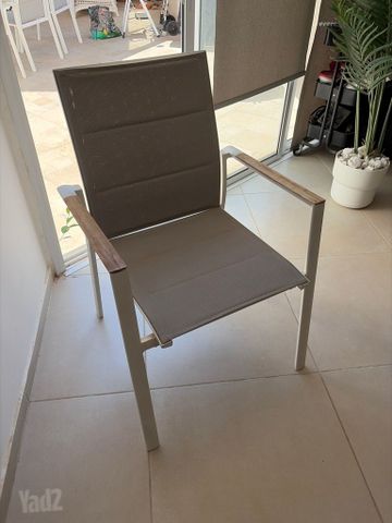 כסאות גינה