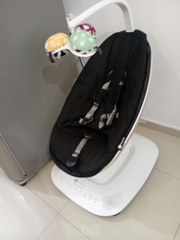 נדנדה לתינוק