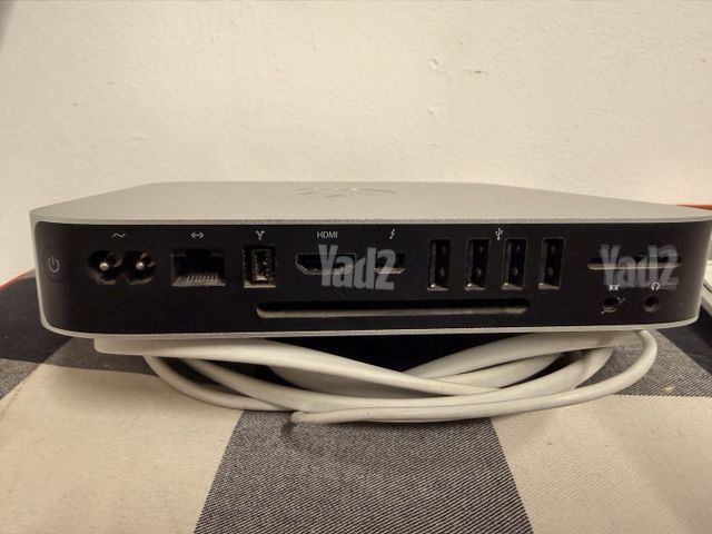 Apple mac mini 2012