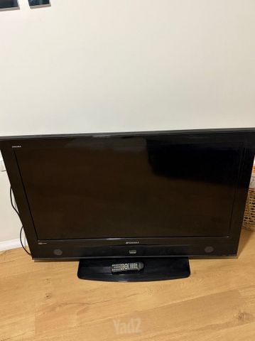 SANSUI 46״ Full HD פס קטן במסך