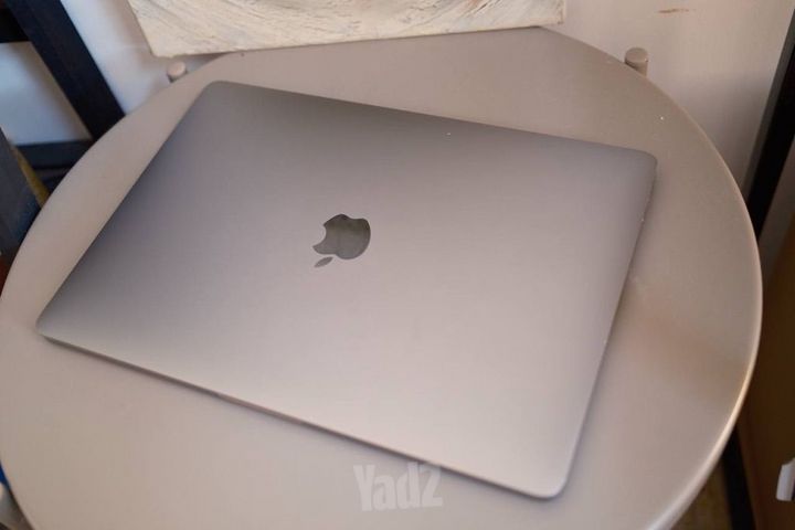 MacBook Pro 13 A1706