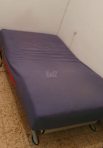 מיטה וחצי