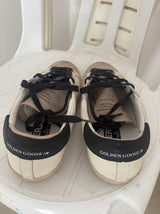 נעליים של Golden Goose