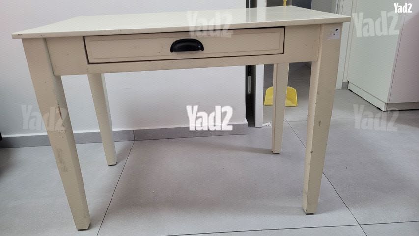 שולחן כתיבה