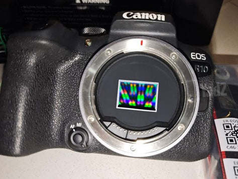 מצלמת קאנון Canon EOS R10