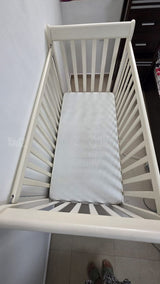מיטת תינוק
