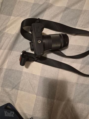 מצלמת canon m50