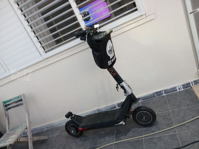 קורקינט ox