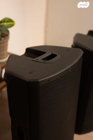 רמקולים Turbosound IQ15