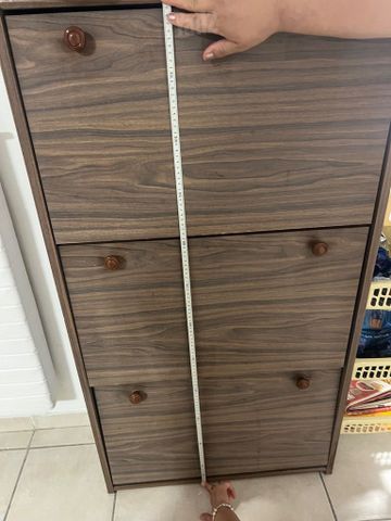 ארונית נעליים