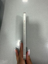 אייפון 13 iPhone