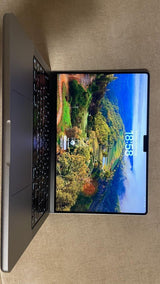 MacBook Pro 14” M1 Max 2021
