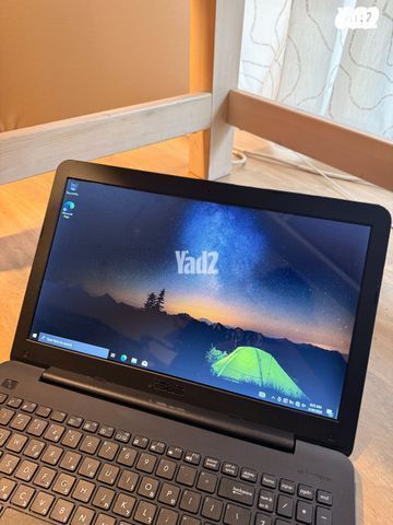 מחשב נייד Asus X554L