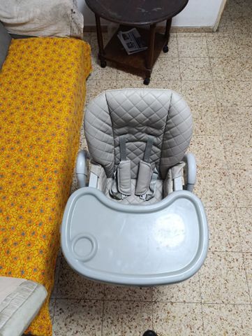 כיסא לתינוק